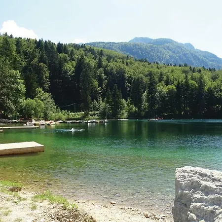 In Nature Reserve Apartman